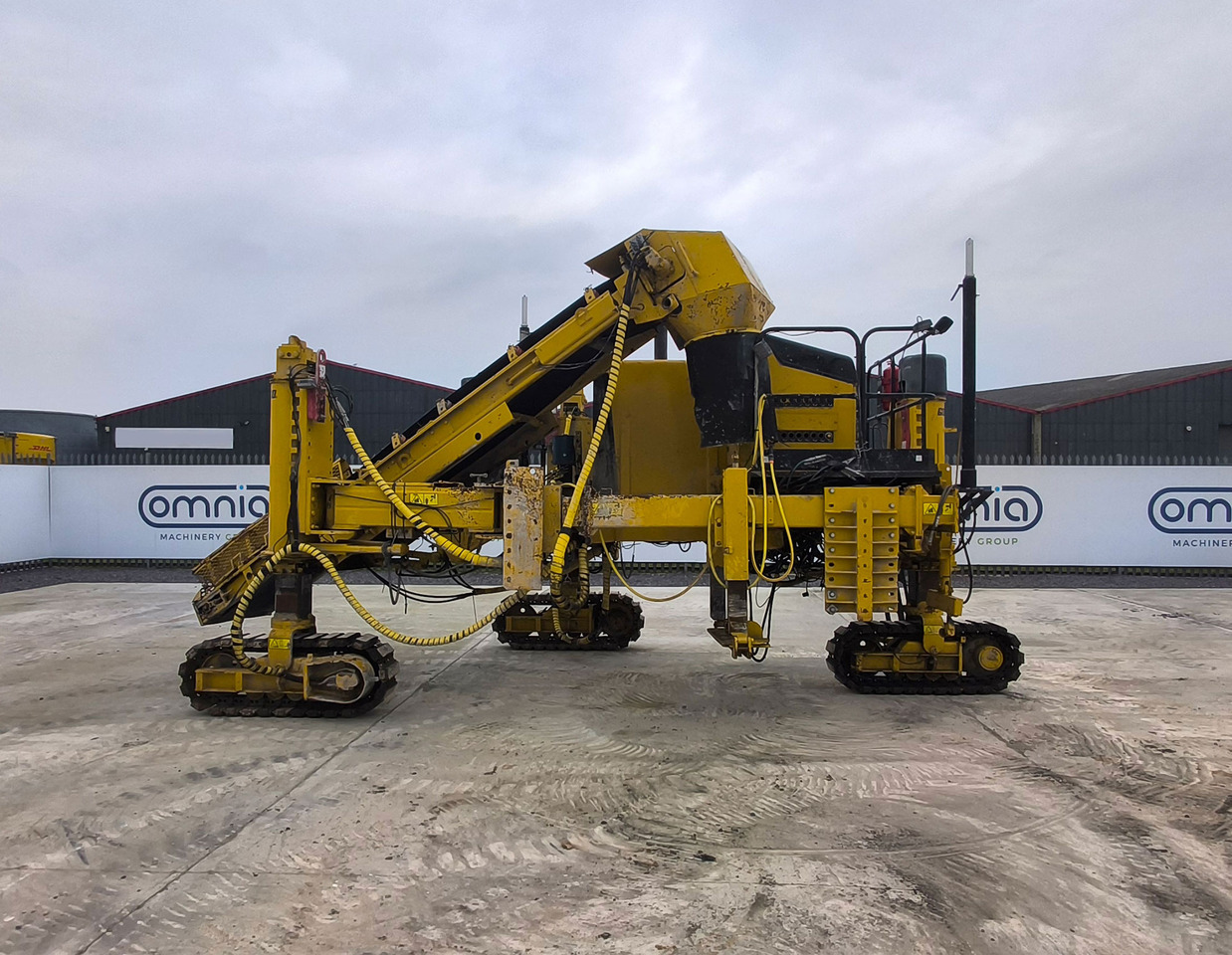 Gomaco Commander III - Slipform paver: afbeelding 1 Gomaco Commander III - Slipform paver: afbeelding 1