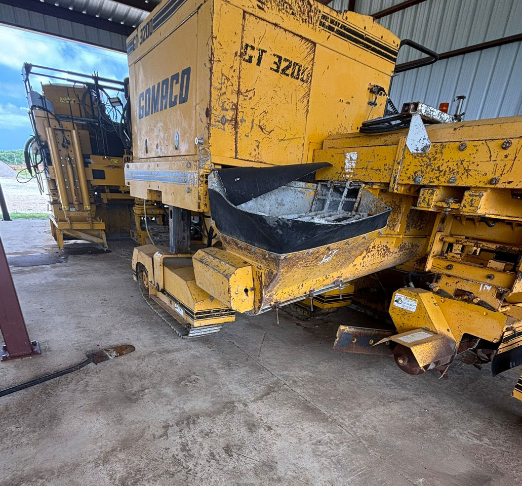 Gomaco GT-3200 - Asfaltafwerkmachine: afbeelding 4 Gomaco GT-3200 - Asfaltafwerkmachine: afbeelding 4