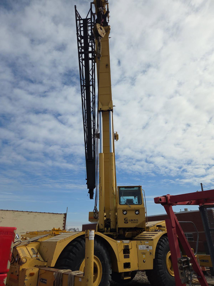 Grove RT750 - Mobiele kraan: afbeelding 4 Grove RT750 - Mobiele kraan: afbeelding 4