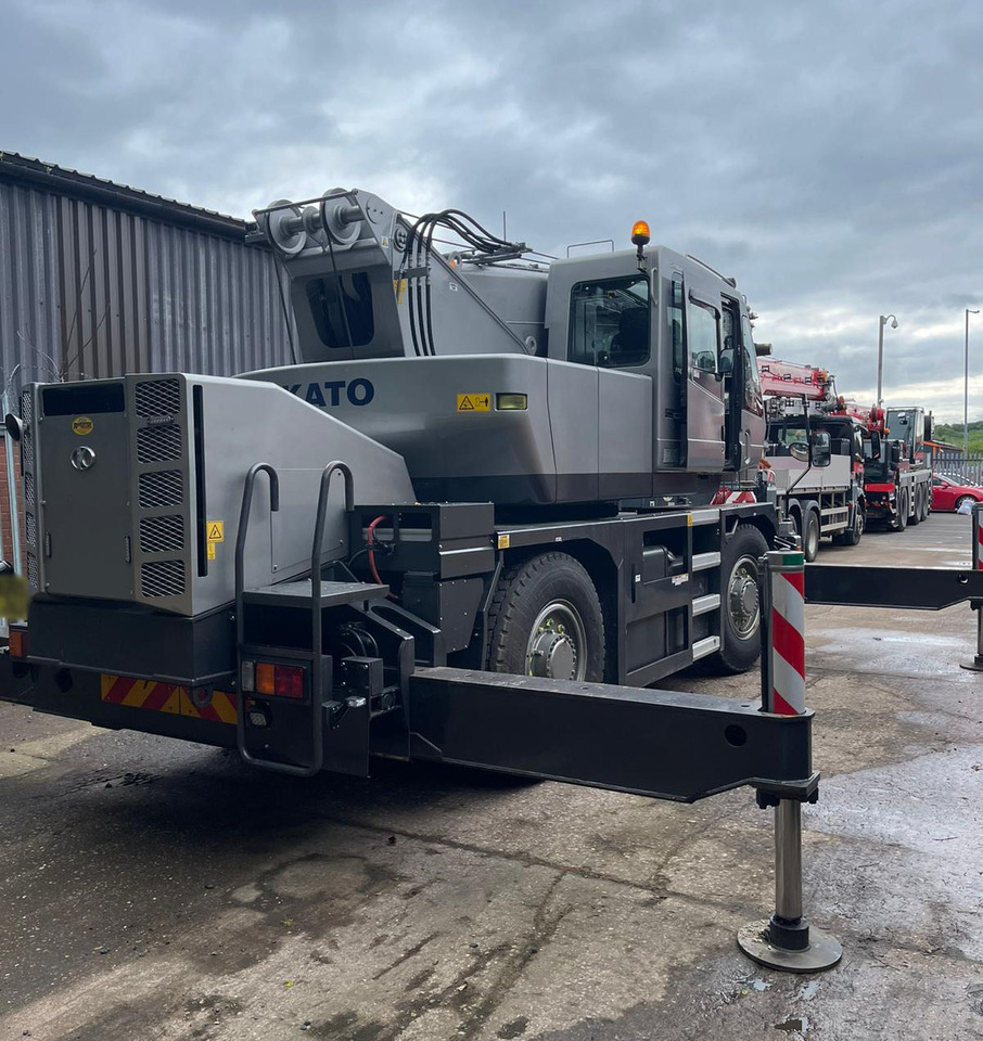 Kato CR-200Ri - Mobiele kraan: afbeelding 4 Kato CR-200Ri - Mobiele kraan: afbeelding 4