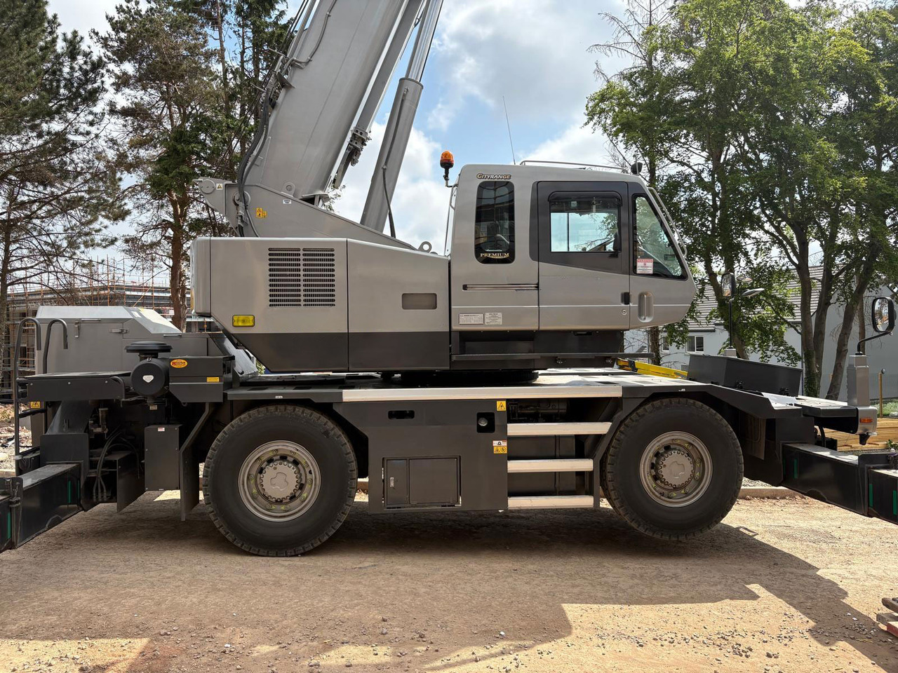 Kato CR-350Ri - Mobiele kraan: afbeelding 1 Kato CR-350Ri - Mobiele kraan: afbeelding 1