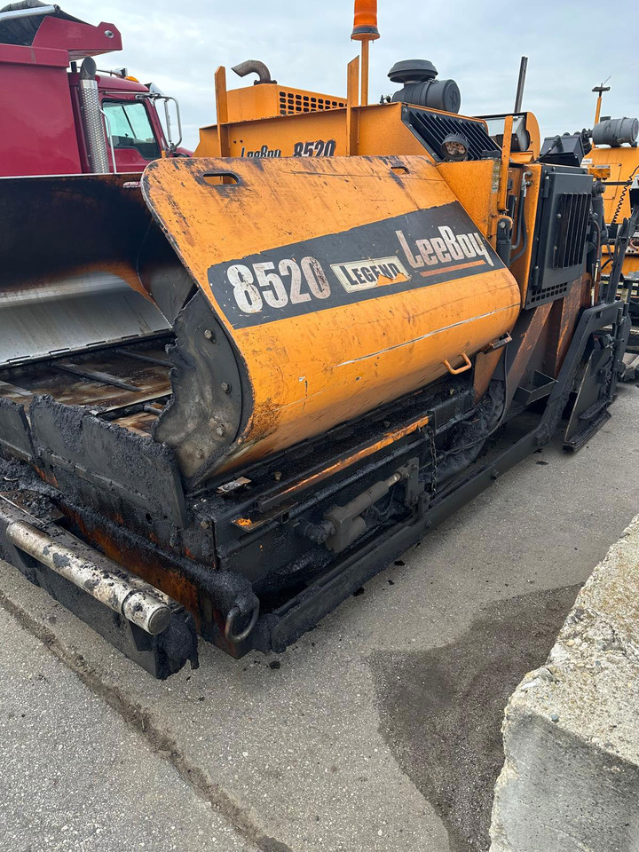 Leeboy 8520 - Asfaltafwerkmachine: afbeelding 4 Leeboy 8520 - Asfaltafwerkmachine: afbeelding 4