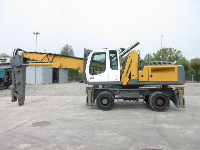 Liebherr A924 - Overslagkraan: afbeelding 2 Liebherr A924 - Overslagkraan: afbeelding 2