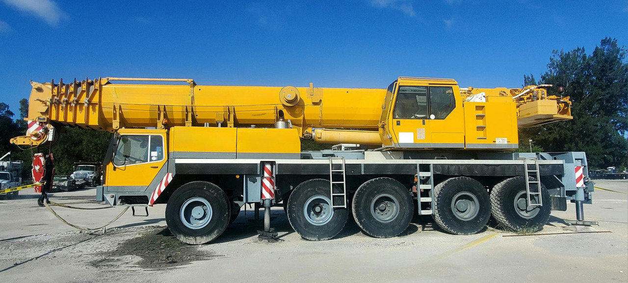 Liebherr LTM 1120-1 - Mobiele kraan: afbeelding 1 Liebherr LTM 1120-1 - Mobiele kraan: afbeelding 1