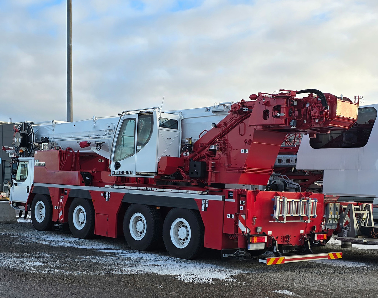 Liebherr LTM 1120-4.1 - Mobiele kraan: afbeelding 3 Liebherr LTM 1120-4.1 - Mobiele kraan: afbeelding 3