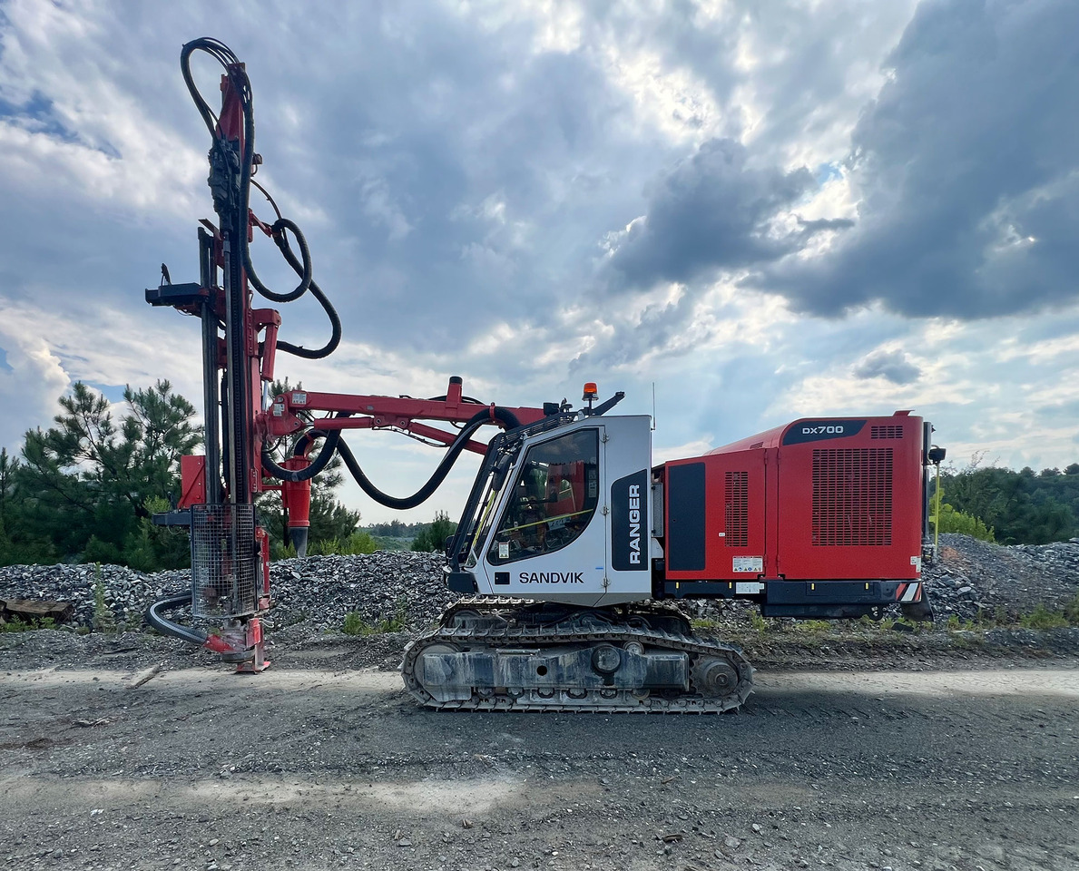 Sandvik DX700 - Boormachine: afbeelding 1 Sandvik DX700 - Boormachine: afbeelding 1