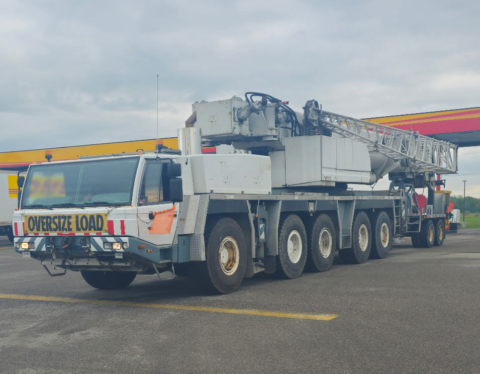 Tadano ATF 220G-5 - Alle terrein kraan: afbeelding 1 Tadano ATF 220G-5 - Alle terrein kraan: afbeelding 1