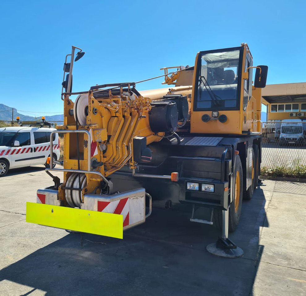 Terex Demag AC 40 City - Mobiele kraan: afbeelding 2 Terex Demag AC 40 City - Mobiele kraan: afbeelding 2