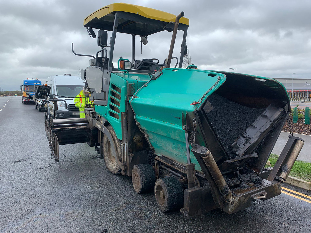 Vogele Super 1303-3i - Asfaltafwerkmachine: afbeelding 1 Vogele Super 1303-3i - Asfaltafwerkmachine: afbeelding 1