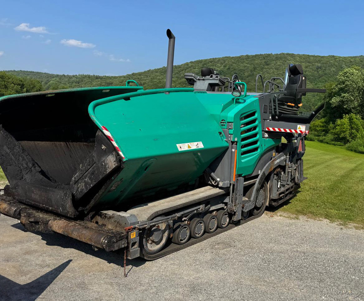 Vogele Super 1700-3i - Asfaltafwerkmachine: afbeelding 1 Vogele Super 1700-3i - Asfaltafwerkmachine: afbeelding 1