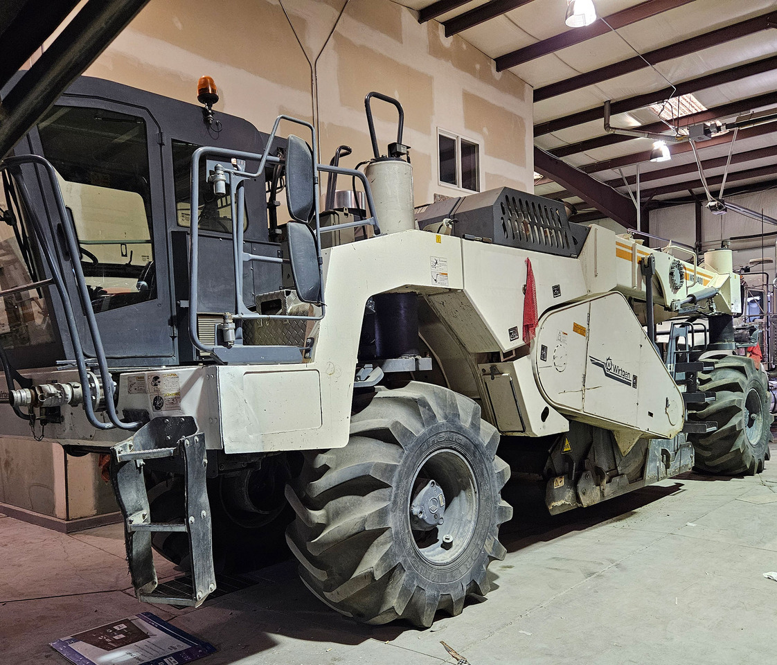 Wirtgen WR 2400 - Bodemstabliseerder: afbeelding 3 Wirtgen WR 2400 - Bodemstabliseerder: afbeelding 3