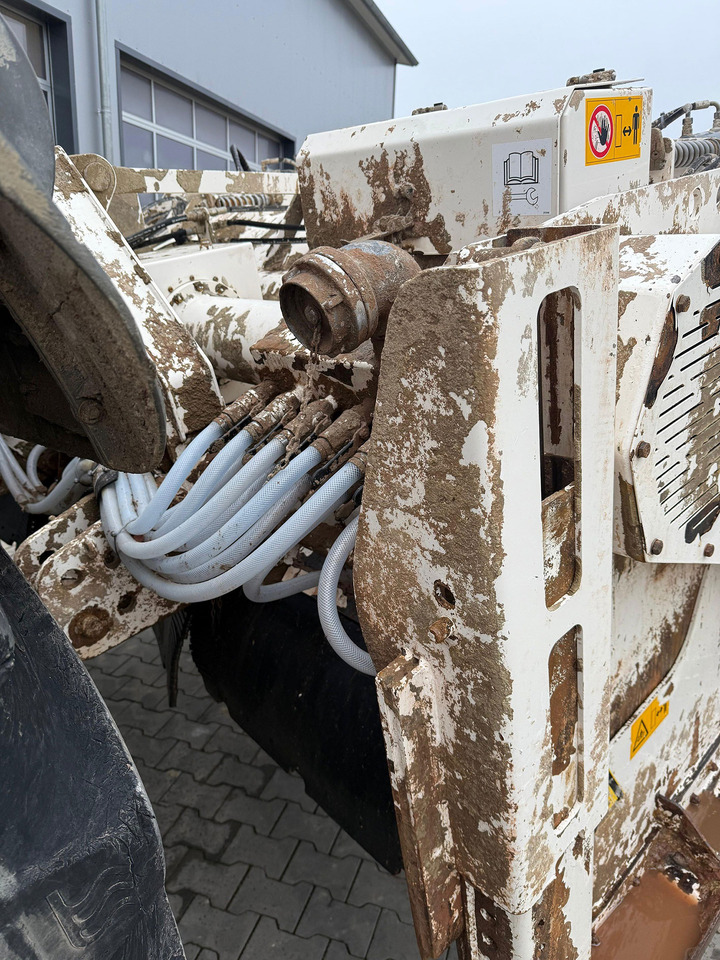 Wirtgen WS 250 - Bodemstabliseerder: afbeelding 3 Wirtgen WS 250 - Bodemstabliseerder: afbeelding 3