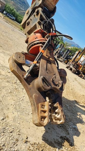 Rammer RD18 pour pelle 20 à 30 tonnes - Aanbouwdeel: afbeelding 1 Rammer RD18 pour pelle 20 à 30 tonnes - Aanbouwdeel: afbeelding 1