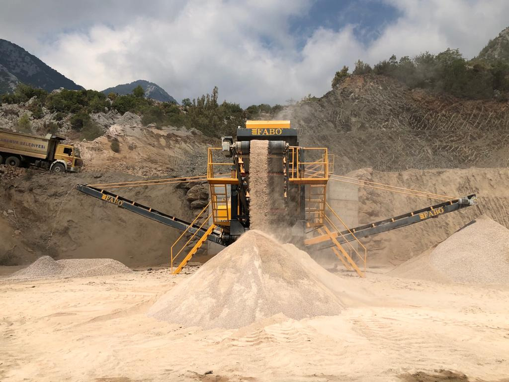 FABO Mining machinery - crushing plant - Mijnbouw machine: afbeelding 3 FABO Mining machinery - crushing plant - Mijnbouw machine: afbeelding 3