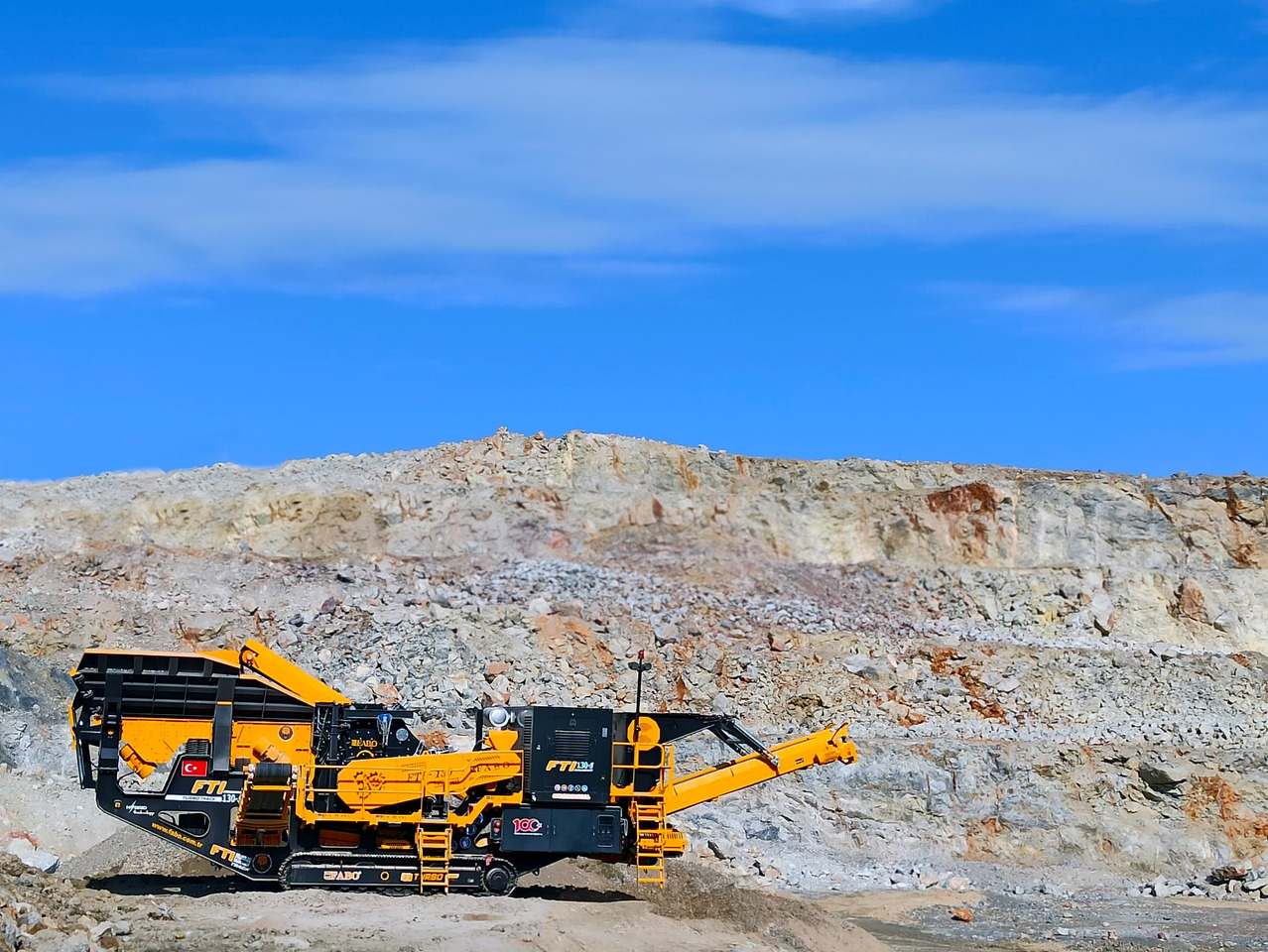 FABO Mobile crusher - Mobiele breker: afbeelding 2 FABO Mobile crusher - Mobiele breker: afbeelding 2