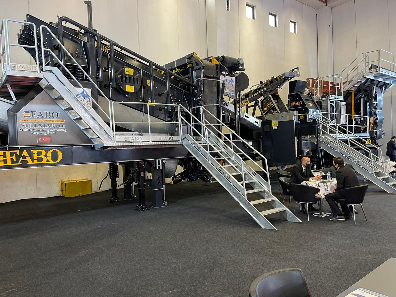 FABO mining machinery - crushing plant - Mijnbouw machine: afbeelding 1 FABO mining machinery - crushing plant - Mijnbouw machine: afbeelding 1