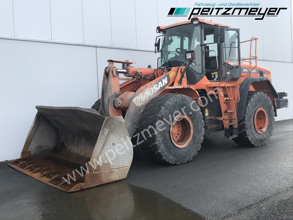 Doosan Radlader DL 300-3 - Wiellader: afbeelding 1 Doosan Radlader DL 300-3 - Wiellader: afbeelding 1