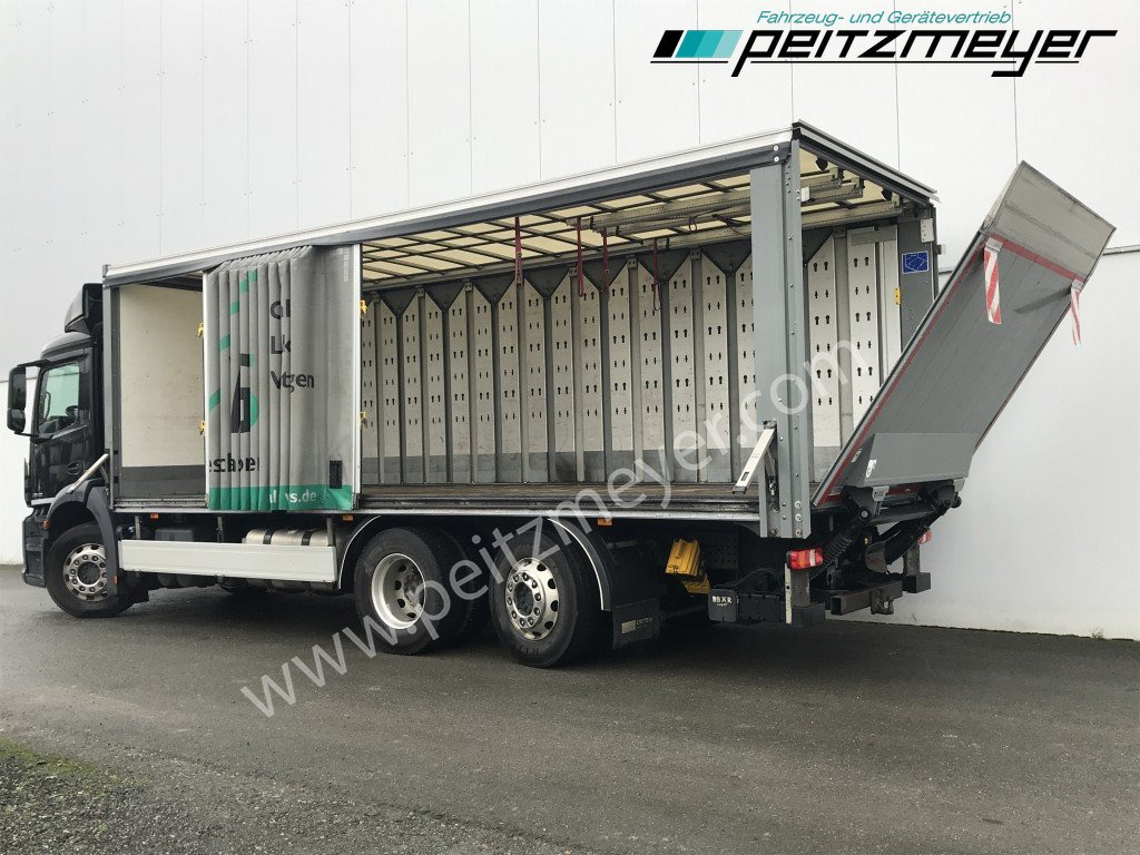 MERCEDES-BENZ Antos 2543 LL Getränke Schiebeplane Retarder, 2 x AHK, LBW 2 t., Lenkachse - Drankenwagen vrachtwagen: afbeelding 4 MERCEDES-BENZ Antos 2543 LL Getränke Schiebeplane Retarder, 2 x AHK, LBW 2 t., Lenkachse - Drankenwagen vrachtwagen: afbeelding 4