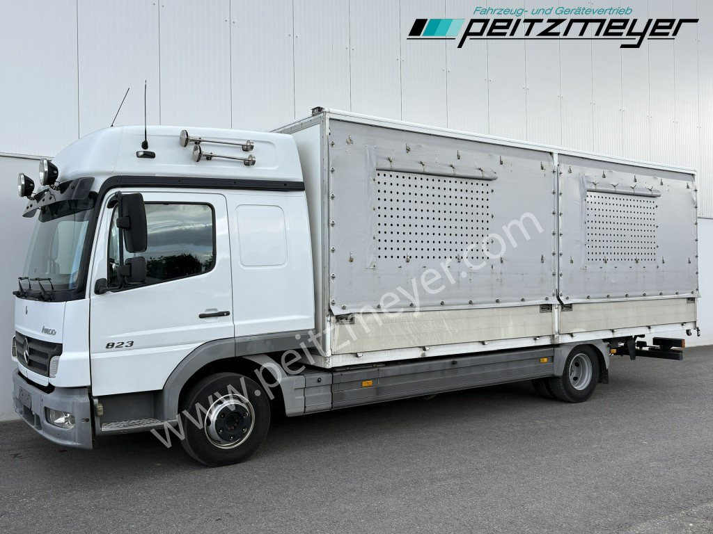 MERCEDES-BENZ Atego 823 L Geflügelpritsche L - Fahrerhaus, Klima, 2 x AHK - Bakwagen: afbeelding 2 MERCEDES-BENZ Atego 823 L Geflügelpritsche L - Fahrerhaus, Klima, 2 x AHK - Bakwagen: afbeelding 2