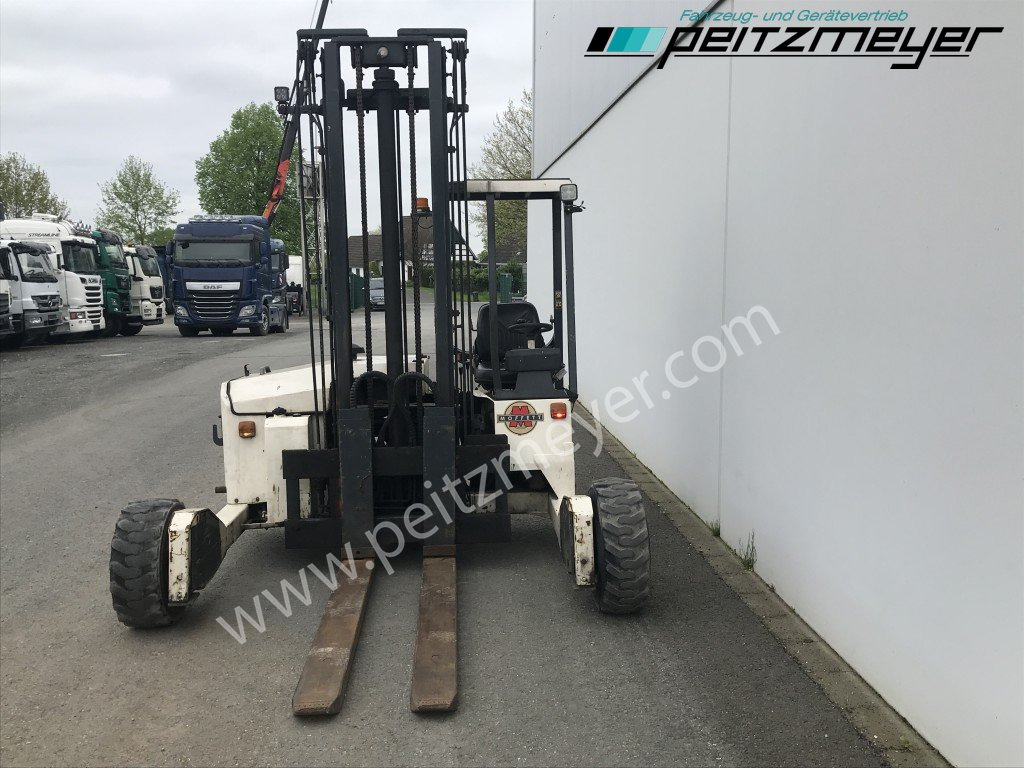 Moffett Mitnahmestapler M 2003 STM Allrad, UVV in 09/25 neu - Meeneemheftruck: afbeelding 5 Moffett Mitnahmestapler M 2003 STM Allrad, UVV in 09/25 neu - Meeneemheftruck: afbeelding 5