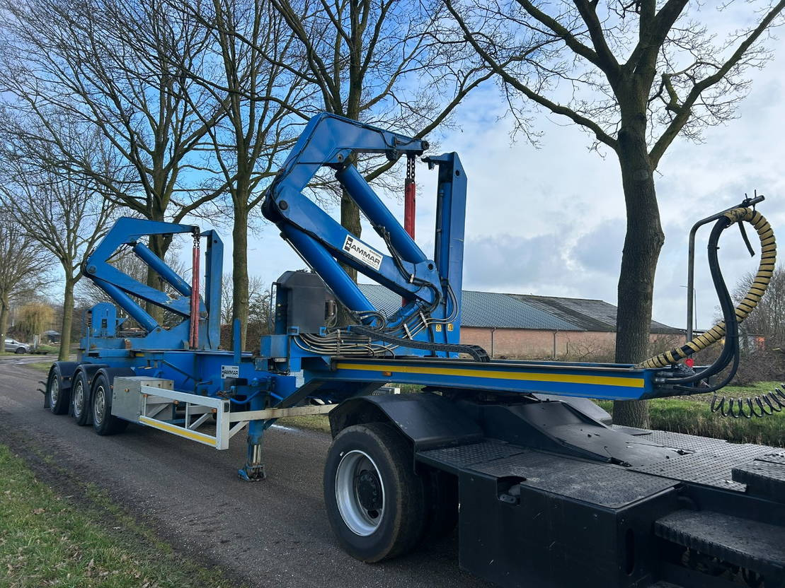 Hammar Sideloader 160 E / 20ft - 2 x 20 ft - 40 - Containers / 33 tons lifting c - Containertransporter/ Wissellaadbak oplegger: afbeelding 5 Hammar Sideloader 160 E / 20ft - 2 x 20 ft - 40 - Containers / 33 tons lifting c - Containertransporter/ Wissellaadbak oplegger: afbeelding 5