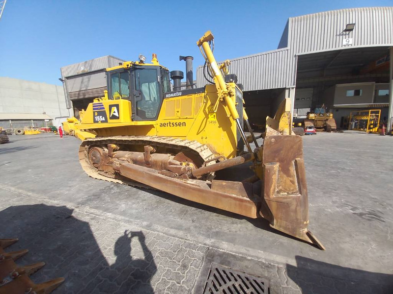 Komatsu D155A-6R (4 pieces available - Abu Dhabi) - Bulldozer: afbeelding 5 Komatsu D155A-6R (4 pieces available - Abu Dhabi) - Bulldozer: afbeelding 5