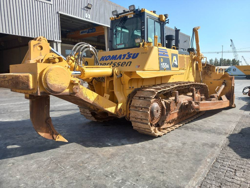 Komatsu D155A-6R (4 pieces available - Abu Dhabi) - Bulldozer: afbeelding 3 Komatsu D155A-6R (4 pieces available - Abu Dhabi) - Bulldozer: afbeelding 3