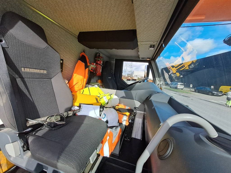 Alle terrein kraan Liebherr LTM 1095-5.1: afbeelding 11 Alle terrein kraan Liebherr LTM 1095-5.1: afbeelding 11