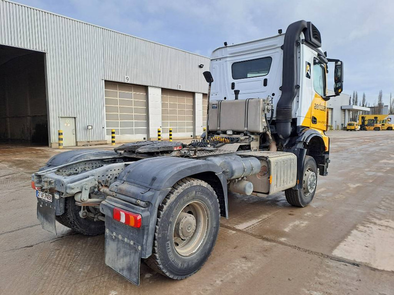 Mercedes-Benz Arocs 2045 - Trekker: afbeelding 4 Mercedes-Benz Arocs 2045 - Trekker: afbeelding 4