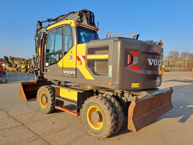 Volvo EW160E - Mobiele graafmachine: afbeelding 2 Volvo EW160E - Mobiele graafmachine: afbeelding 2