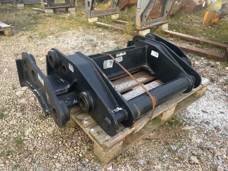 Adapter Hyundai HL757 to Volvo - Snelwissel voor Wiellader: afbeelding 1 Adapter Hyundai HL757 to Volvo - Snelwissel voor Wiellader: afbeelding 1