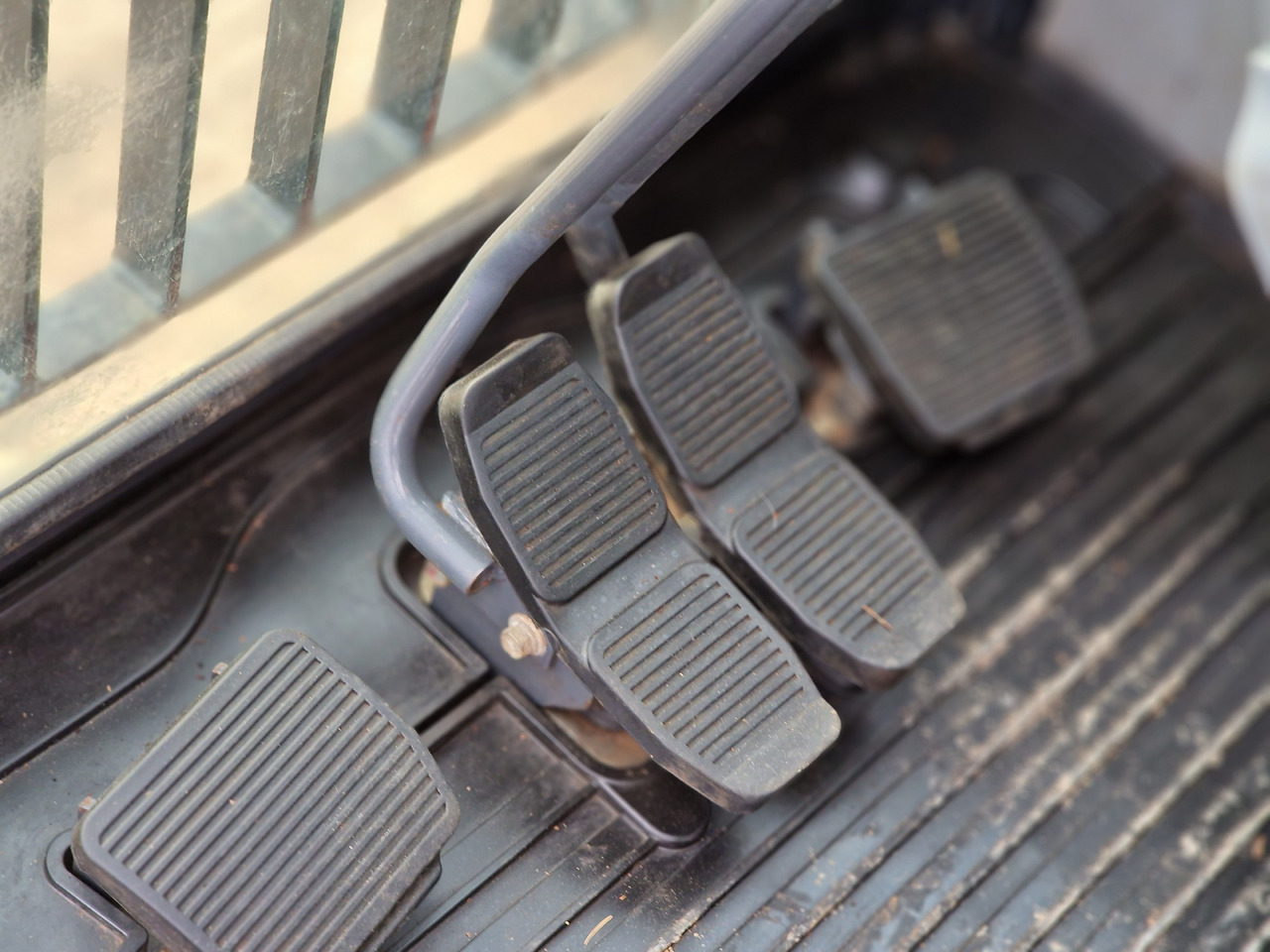 Minigraafmachine KUBOTA KX080-4. Metal tracks.: afbeelding 18