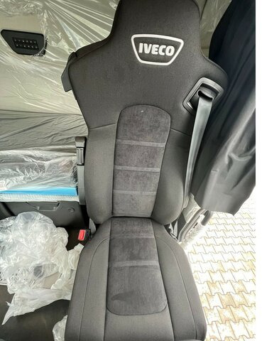IVECO S-Way AS440S49T/P - AF4T COMFORT+AERO+ LED+NAVI... - Trekker: afbeelding 4 IVECO S-Way AS440S49T/P - AF4T COMFORT+AERO+ LED+NAVI... - Trekker: afbeelding 4