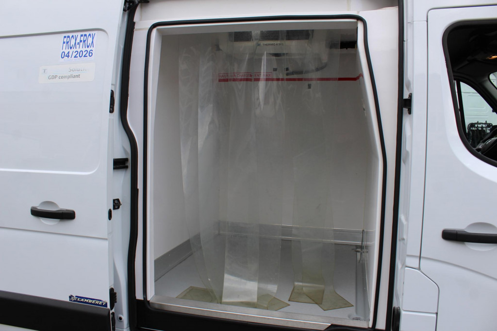 Renault Master 145 Thermo King Tiefkühl Bi-Temp. GDP - Bedrijfswagen: afbeelding 3 Renault Master 145 Thermo King Tiefkühl Bi-Temp. GDP - Bedrijfswagen: afbeelding 3