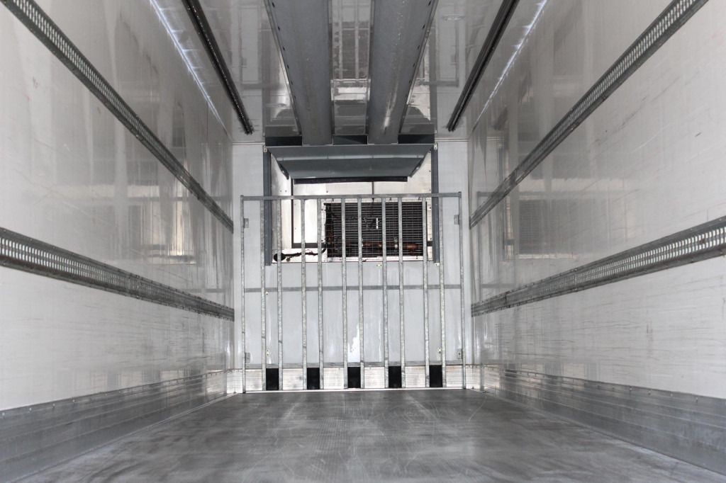 Chereau Thermo King SLXe 200 Aluboden FRC 06 2025 - Koelwagen oplegger: afbeelding 3 Chereau Thermo King SLXe 200 Aluboden FRC 06 2025 - Koelwagen oplegger: afbeelding 3