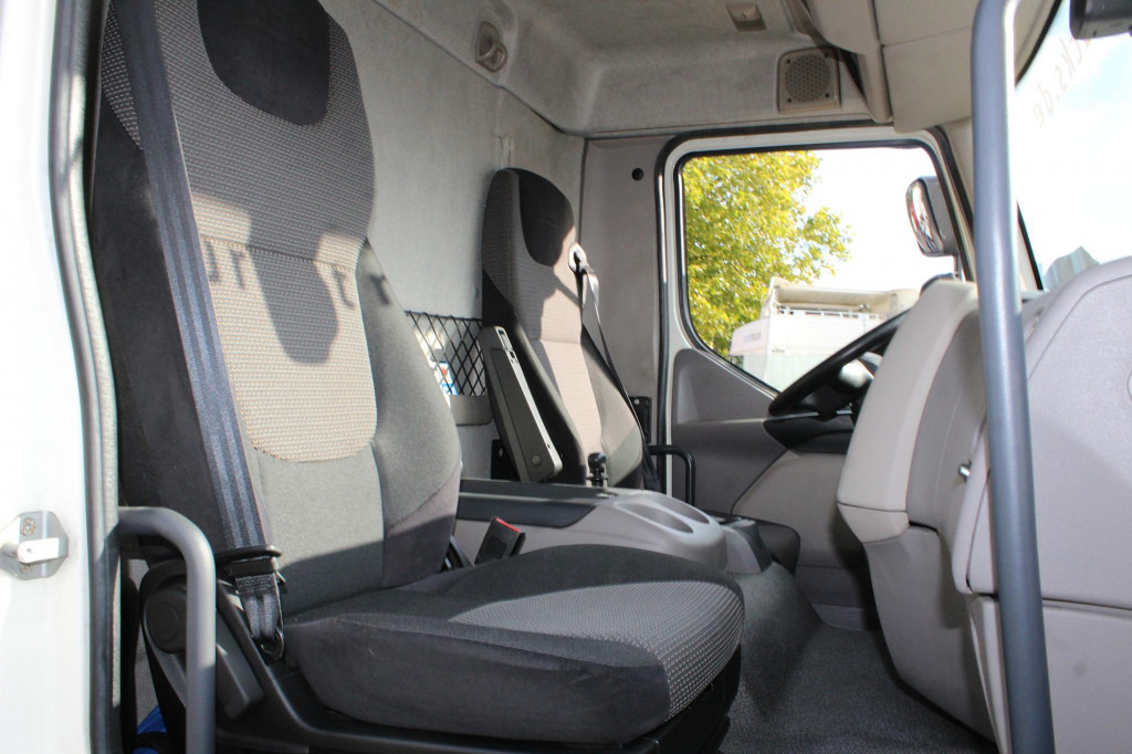 Daf LF 280 Koffer Klima LDW Rolltor LBW 149Tkm - Bakwagen: afbeelding 4 Daf LF 280 Koffer Klima LDW Rolltor LBW 149Tkm - Bakwagen: afbeelding 4