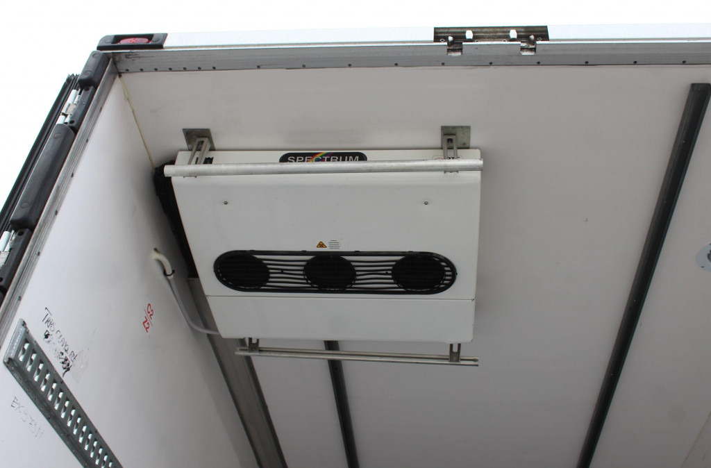 Lamberet TK SLXi Spectrum 2,65h Bi-Multi-Temp. TW LBW - Koelwagen oplegger: afbeelding 2 Lamberet TK SLXi Spectrum 2,65h Bi-Multi-Temp. TW LBW - Koelwagen oplegger: afbeelding 2