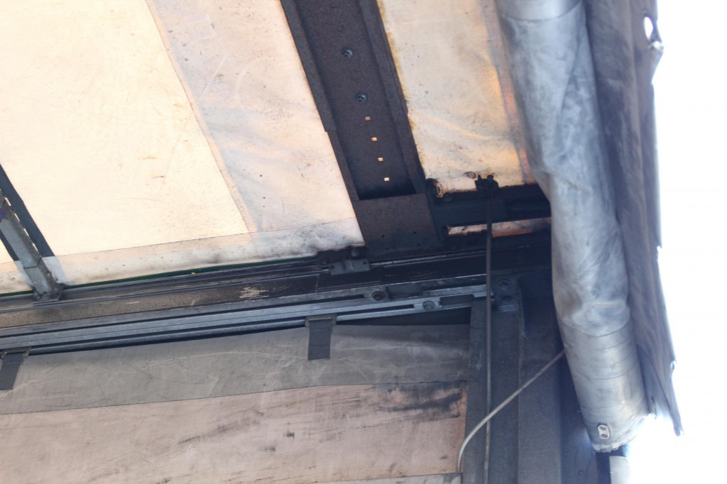 Mercedes-Benz Actros 2545 E6 Plane Retarder LBW ANK Schlafkab - Schuifzeilen vrachtwagen: afbeelding 3 Mercedes-Benz Actros 2545 E6 Plane Retarder LBW ANK Schlafkab - Schuifzeilen vrachtwagen: afbeelding 3