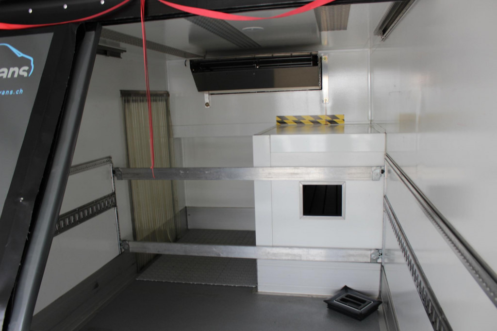 Mercedes-Benz Atego  1024 E6 TK T-1000R Strom Tür+LBW Nur 85Tkm - Koelwagen vrachtwagen: afbeelding 3 Mercedes-Benz Atego  1024 E6 TK T-1000R Strom Tür+LBW Nur 85Tkm - Koelwagen vrachtwagen: afbeelding 3