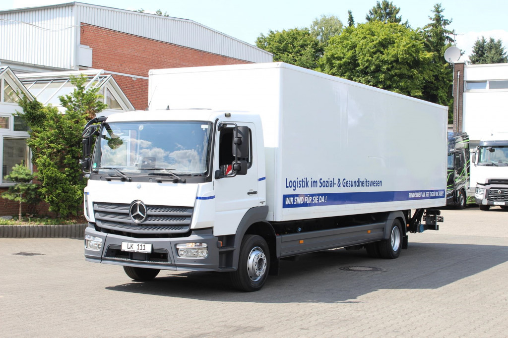 Mercedes-Benz Atego 1321 E6 Koffer Klima Kamera LBW Nur 85 Tkm - Bakwagen: afbeelding 1 Mercedes-Benz Atego 1321 E6 Koffer Klima Kamera LBW Nur 85 Tkm - Bakwagen: afbeelding 1