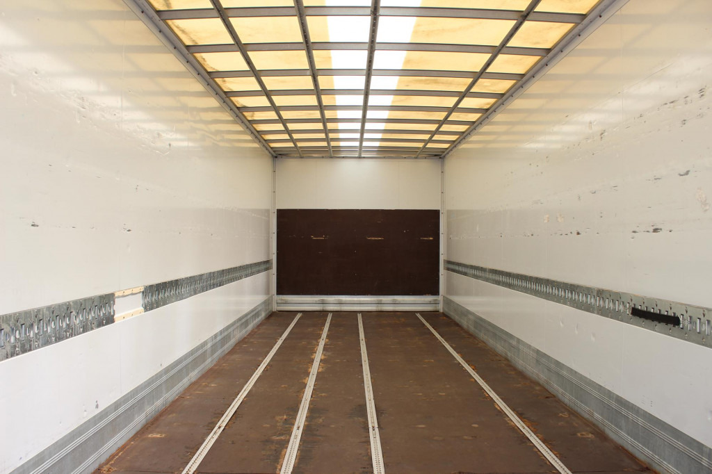 Mercedes-Benz Atego 1321 E6 Koffer Klima Kamera LBW Nur 85 Tkm - Bakwagen: afbeelding 2 Mercedes-Benz Atego 1321 E6 Koffer Klima Kamera LBW Nur 85 Tkm - Bakwagen: afbeelding 2