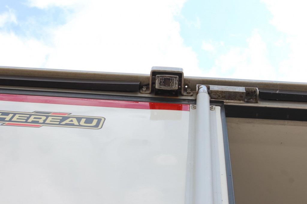 Renault D 320 Wide E6 CS 1150Mt. Bi-Temp. Tür+LBW Strom - Koelwagen vrachtwagen: afbeelding 5 Renault D 320 Wide E6 CS 1150Mt. Bi-Temp. Tür+LBW Strom - Koelwagen vrachtwagen: afbeelding 5
