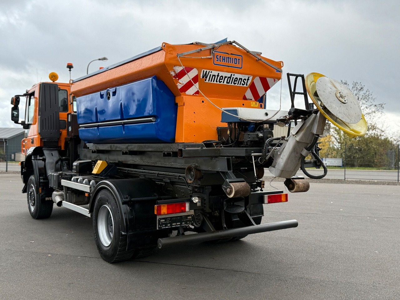 Iveco Trakker 330 EEV Winterdienst Abroll - Haakarmsysteem vrachtwagen: afbeelding 5 Iveco Trakker 330 EEV Winterdienst Abroll - Haakarmsysteem vrachtwagen: afbeelding 5