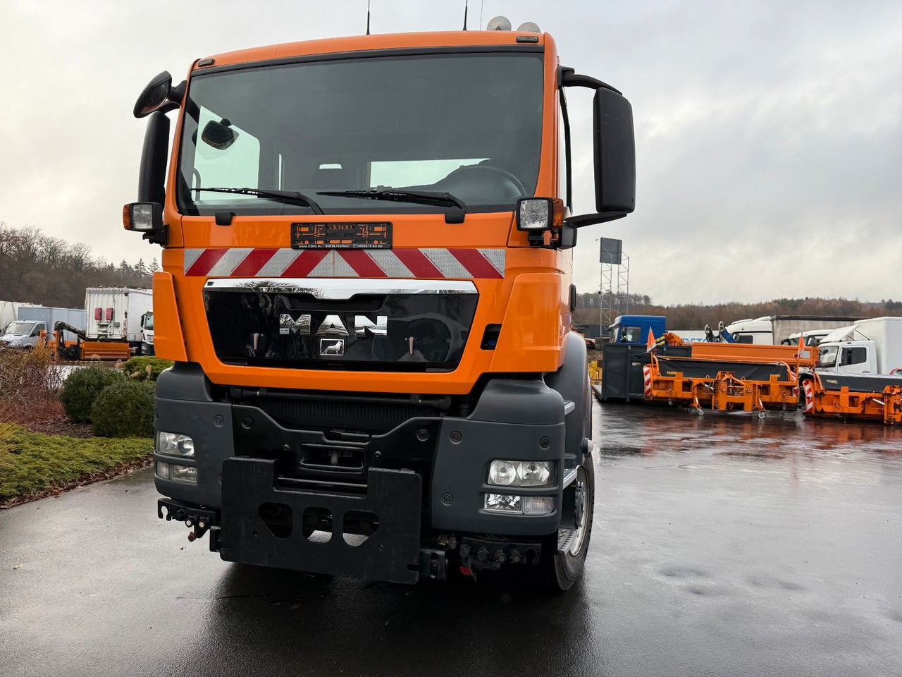MAN TGS 18.360 4x4 Winterdienst Meiller Fahrgestell - Chassis vrachtwagen: afbeelding 4 MAN TGS 18.360 4x4 Winterdienst Meiller Fahrgestell - Chassis vrachtwagen: afbeelding 4