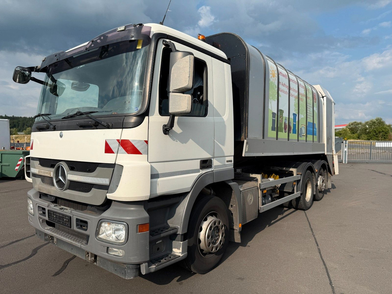 Mercedes-Benz Actros MP3 2532 6x2 Faun Rotorpress 521 - Vuilniswagen: afbeelding 1 Mercedes-Benz Actros MP3 2532 6x2 Faun Rotorpress 521 - Vuilniswagen: afbeelding 1