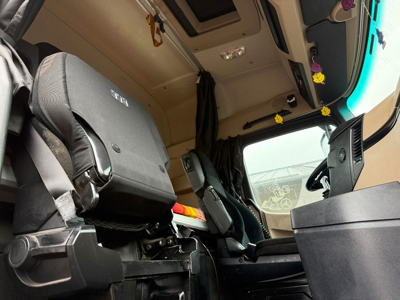 Mercedes-Benz Actros 1843 Stream Space, Hydraulik, Retarder - Trekker: afbeelding 5 Mercedes-Benz Actros 1843 Stream Space, Hydraulik, Retarder - Trekker: afbeelding 5