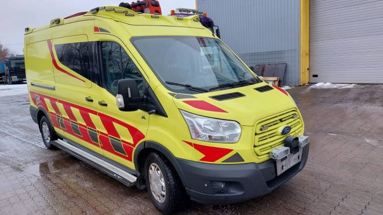 FORD TRANSIT 2,0TDI AMBULANCE KLIMA 1.2018 EURO 6, 3 UNITS - Ambulance: afbeelding 1 FORD TRANSIT 2,0TDI AMBULANCE KLIMA 1.2018 EURO 6, 3 UNITS - Ambulance: afbeelding 1