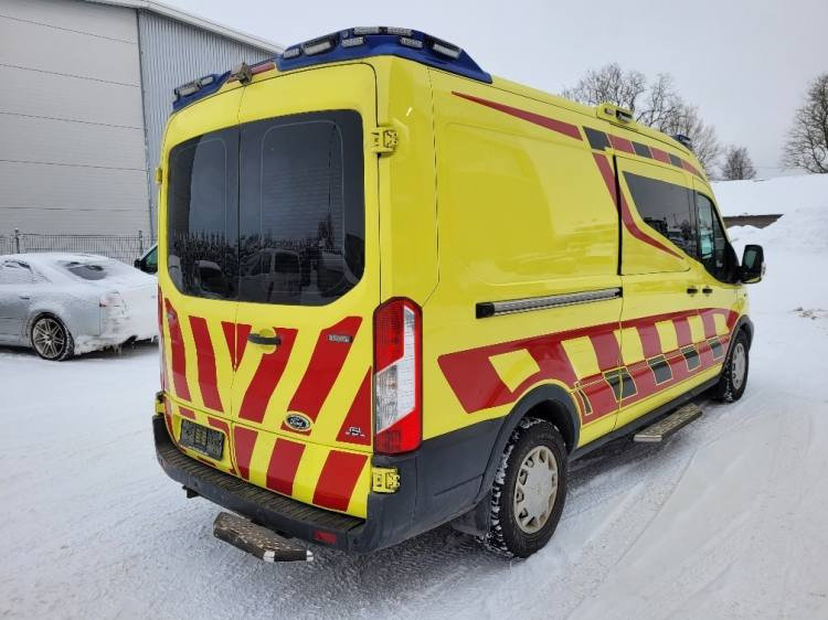 FORD TRANSIT 2,0TDI AMBULANCE KLIMA 4.2018 EURO 6, 3 UNITS - Ambulance: afbeelding 3 FORD TRANSIT 2,0TDI AMBULANCE KLIMA 4.2018 EURO 6, 3 UNITS - Ambulance: afbeelding 3
