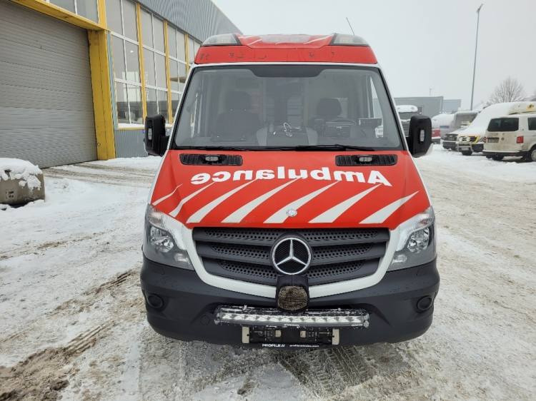 MERCEDES – BENZ SPRINTER 3.0D AMBULANCE (PROFILE) KLIMA 7.2015 EURO 6 - Ambulance: afbeelding 3 MERCEDES – BENZ SPRINTER 3.0D AMBULANCE (PROFILE) KLIMA 7.2015 EURO 6 - Ambulance: afbeelding 3