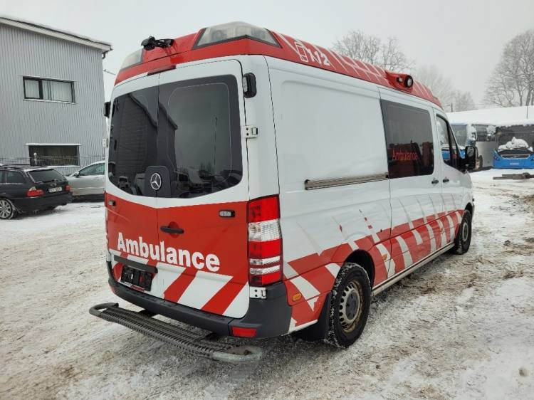 MERCEDES – BENZ SPRINTER 3.0D AMBULANCE (PROFILE) KLIMA 7.2015 EURO 6 - Ambulance: afbeelding 4 MERCEDES – BENZ SPRINTER 3.0D AMBULANCE (PROFILE) KLIMA 7.2015 EURO 6 - Ambulance: afbeelding 4